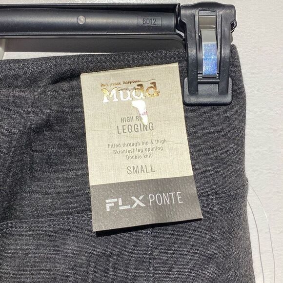 Mudd Women's Gray Double Knit FLX Ponte High Rise Pull-on Leggings Small NWT - Picture 4 of 9